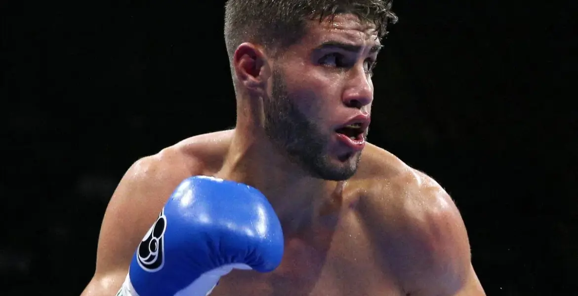 Former boxer Colon dies a decade after suffering brain injury