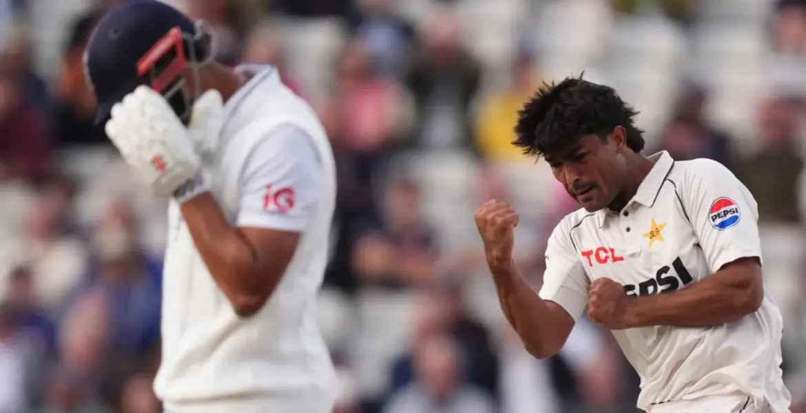 England v Pakistan: third men’s cricket Test, day three – live